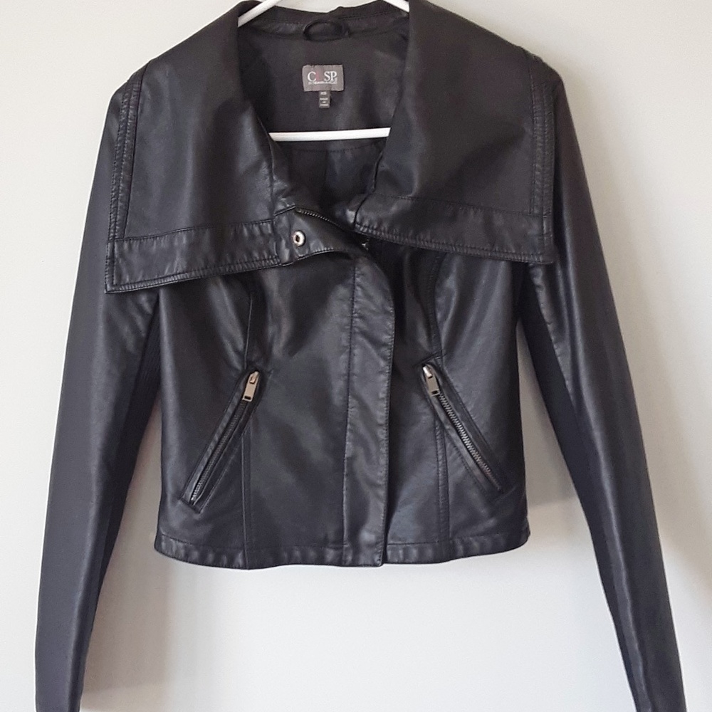 Neiman Marcus Cropped Faux Leather Jacket Size XS